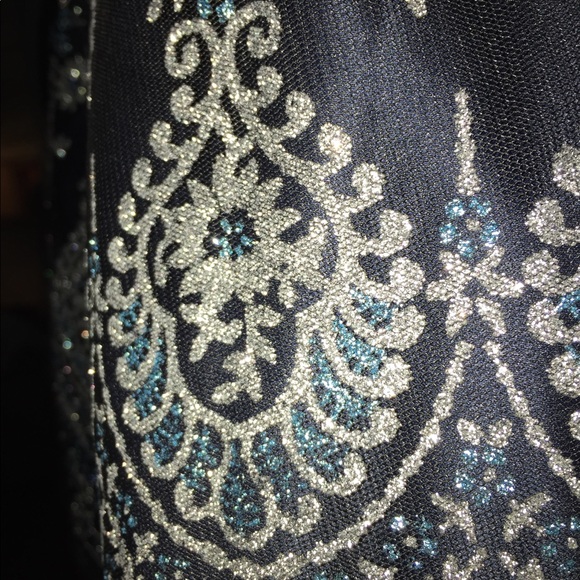 A beautiful navy blue Special Editions Dress. - Picture 4 of 8